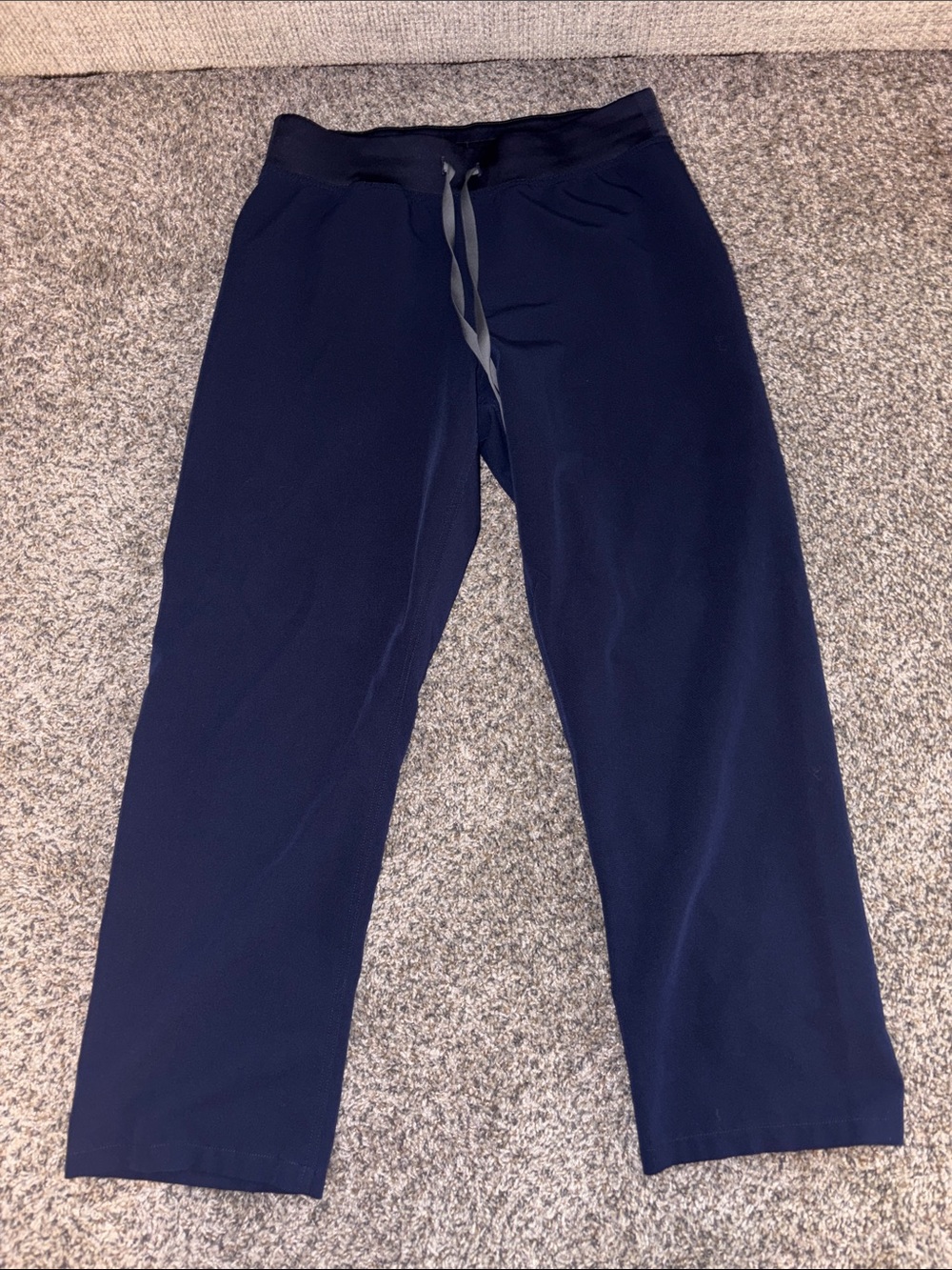 Figs Women’s Navy Livingston Straight- Leg scrub pant